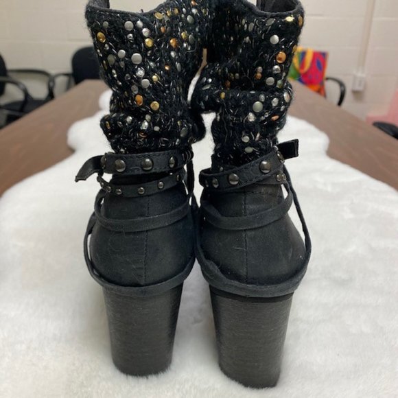 Not Rated Embellished Slouch Ankle Boots, size 10 - Picture 11 of 14